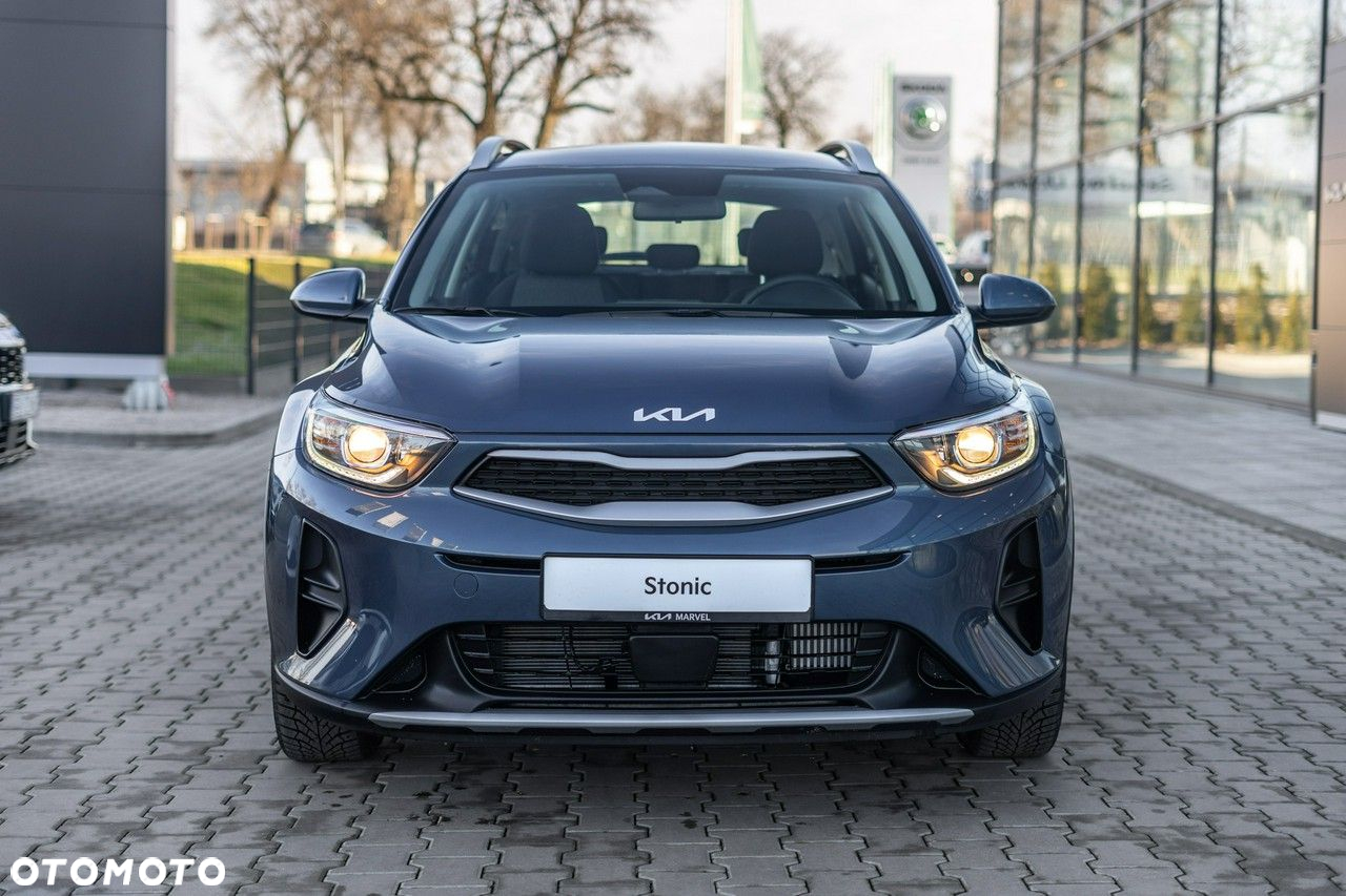 Kia Stonic - 4