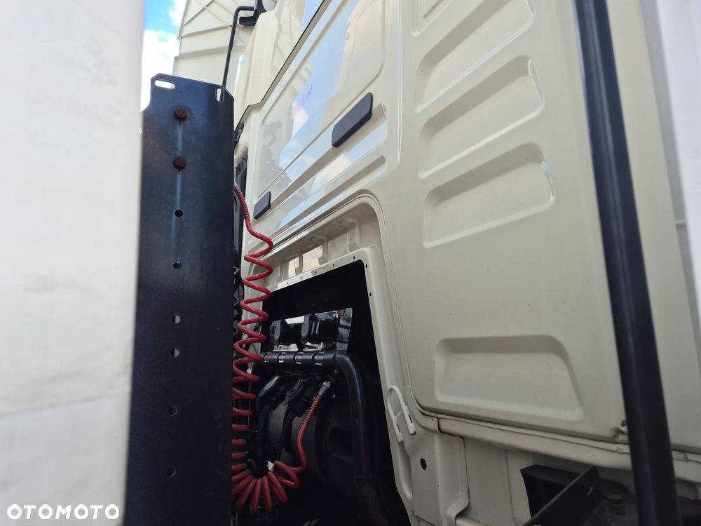 MAN TGS 18.360 2017 NAUKA JAZDY POLIFT FULL ELKA AUTOMAT 4x2 STANDARD 315/70r22.5 SUPER STAN HYDRAULIKA TGX 470 460 420 430 500 510 400 360 410 - 12