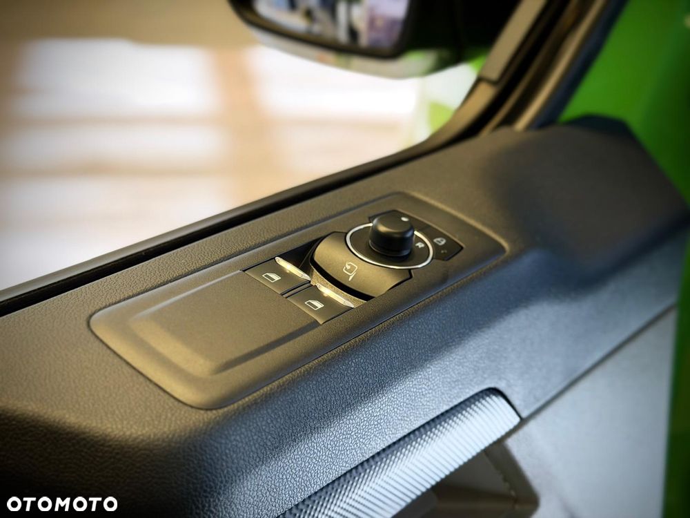 Ford Transit - 33