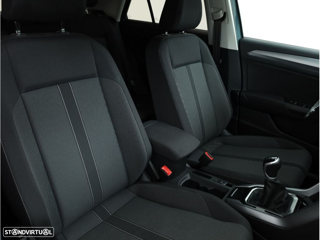 VW T-Roc 1.0 TSI Life - 27