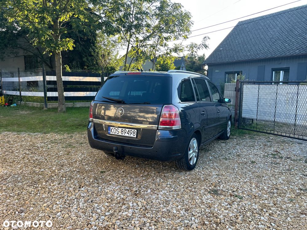 Opel Zafira 1.8 Cosmo - 6