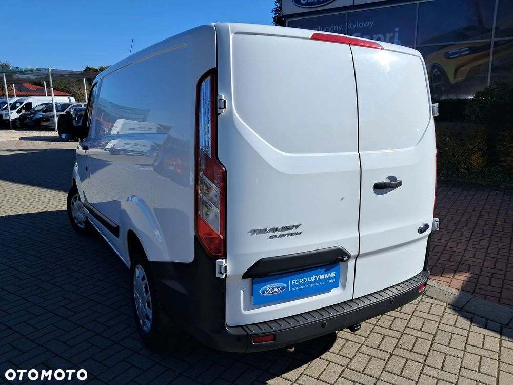 Ford Transit Custom - 10