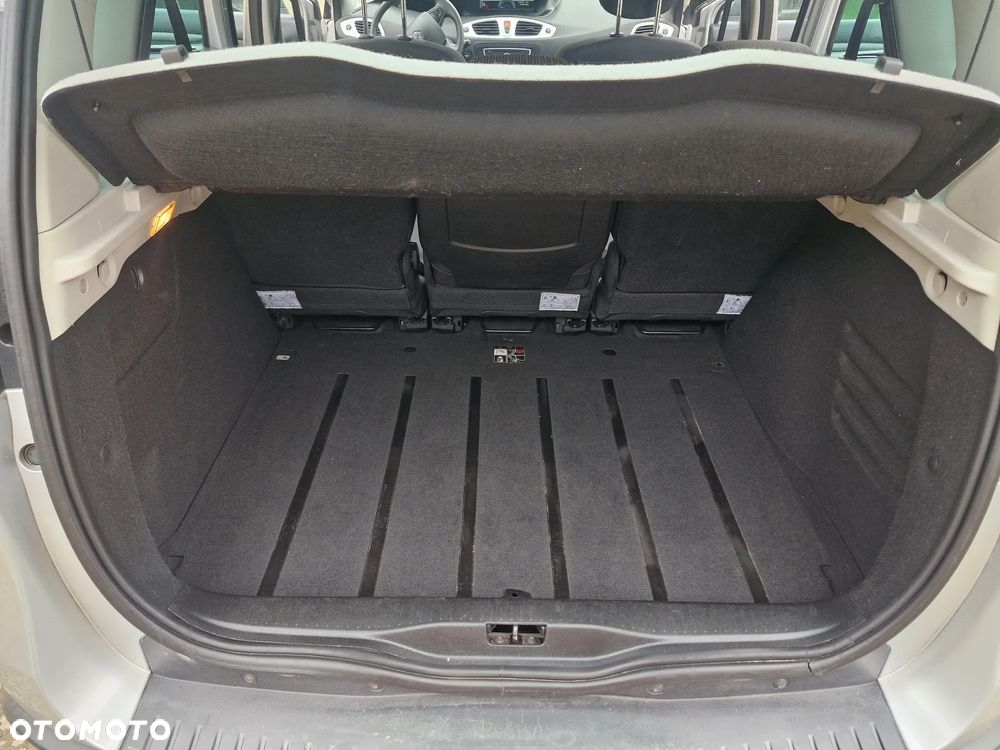 Renault Scenic 1.6 16V Authentique - 20