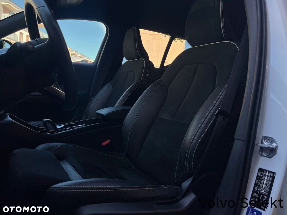 Volvo XC 40 - 17