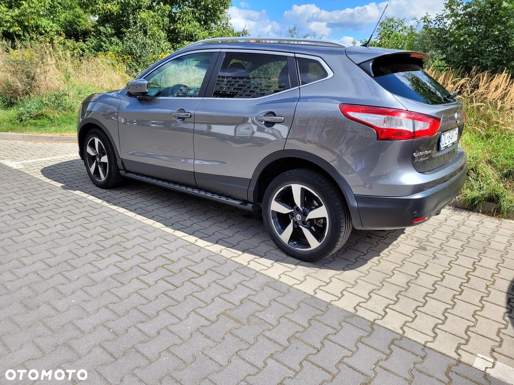 Nissan Qashqai 1.2 DIG-T N-Connecta Xtronic EU6 - 4