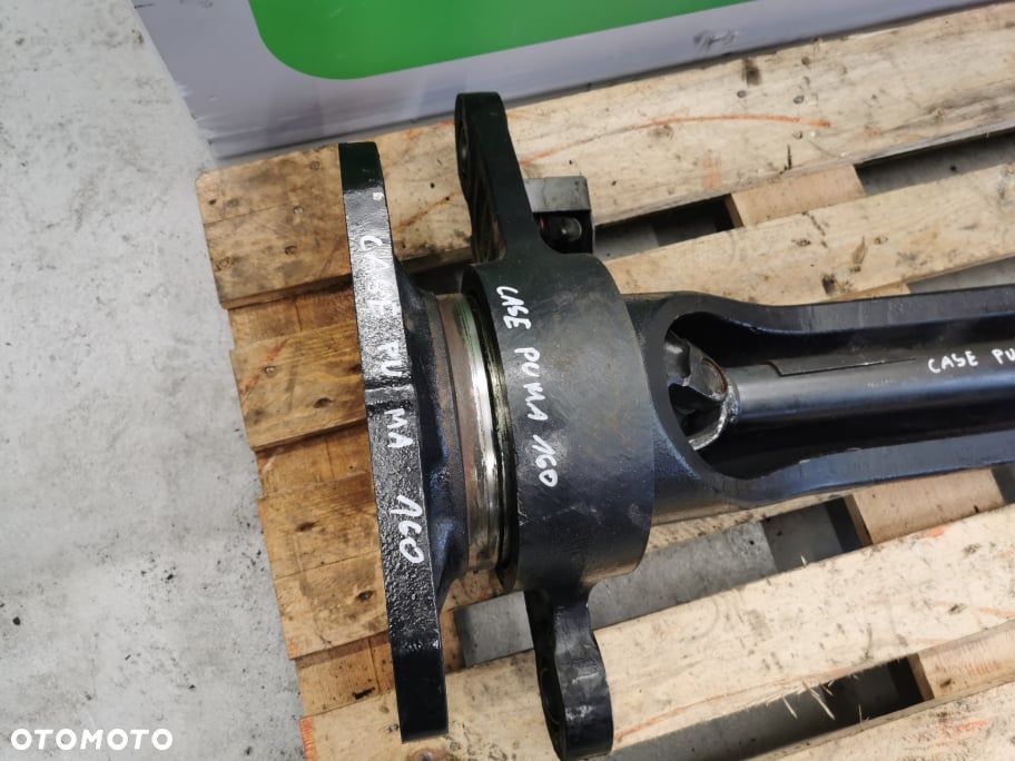 Wał napędowy z obudową Case 160 Puma - 1