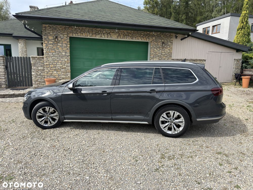 Volkswagen Passat Alltrack - 12