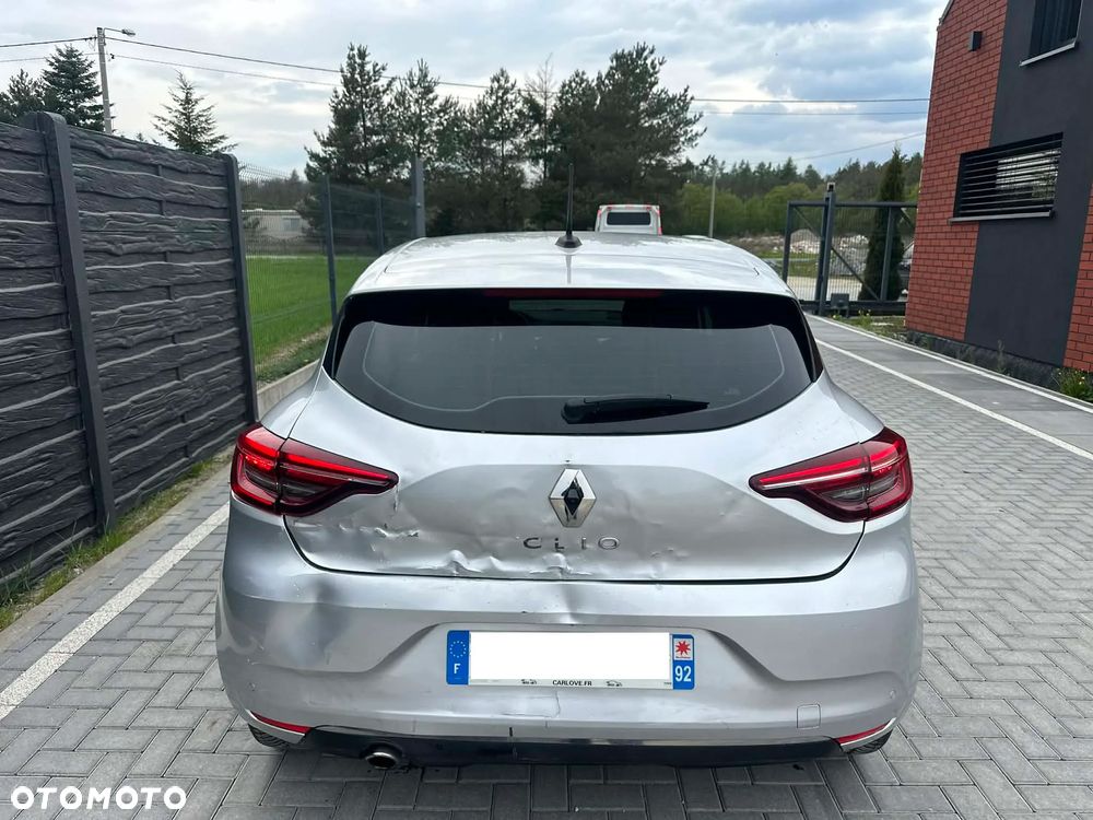 Renault Clio TCe 100 INTENS - 28