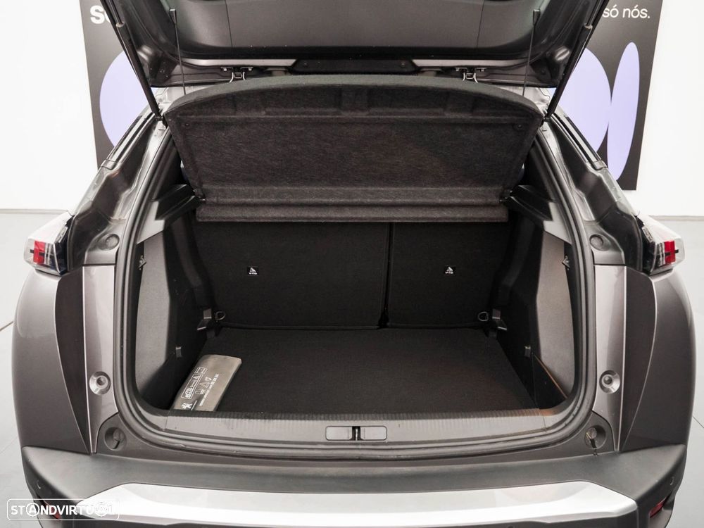 Peugeot 2008 1.2 PureTech Active Pack - 11