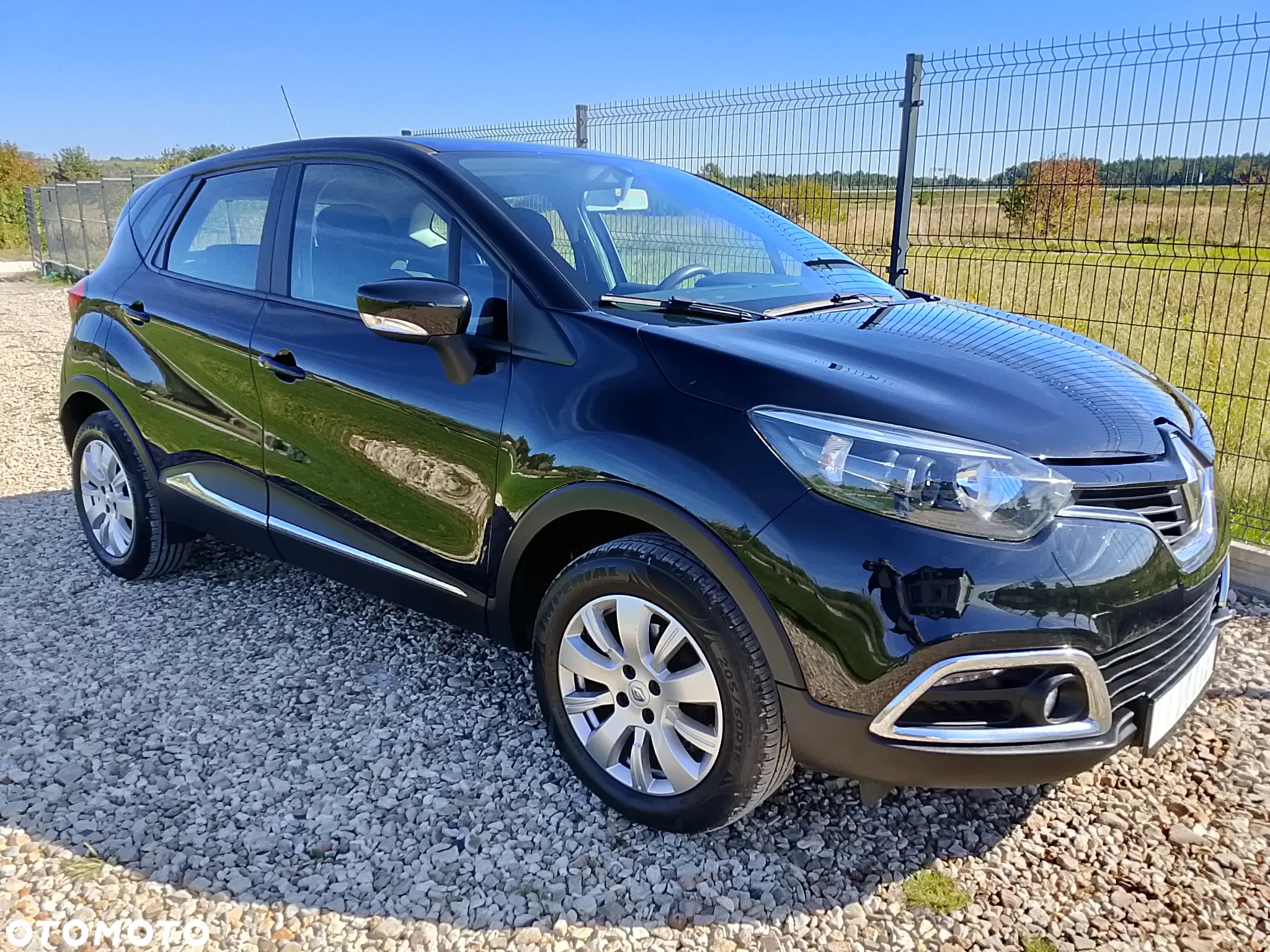 Renault Captur 1.2 Energy TCe Limited EDC - 11