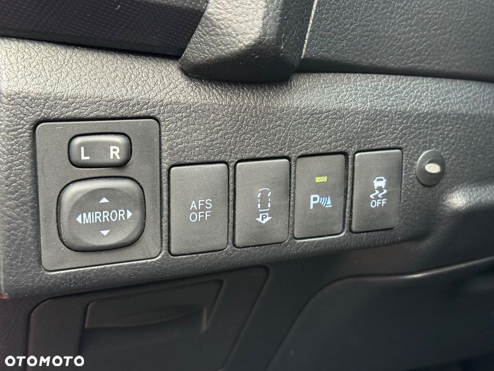 Toyota Auris 1.6 Dynamic - 19