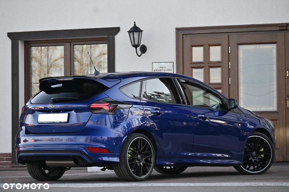 Ford Focus SW 1.5 EcoBoost S&S ST-LINE - 22