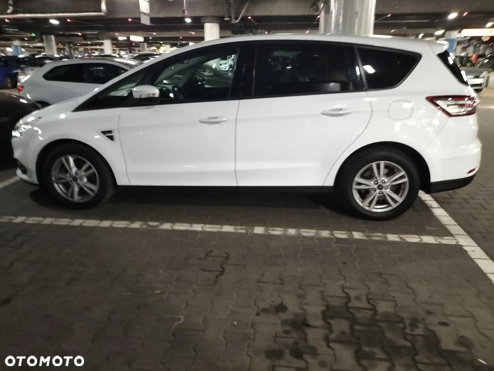 Ford S-Max - 25