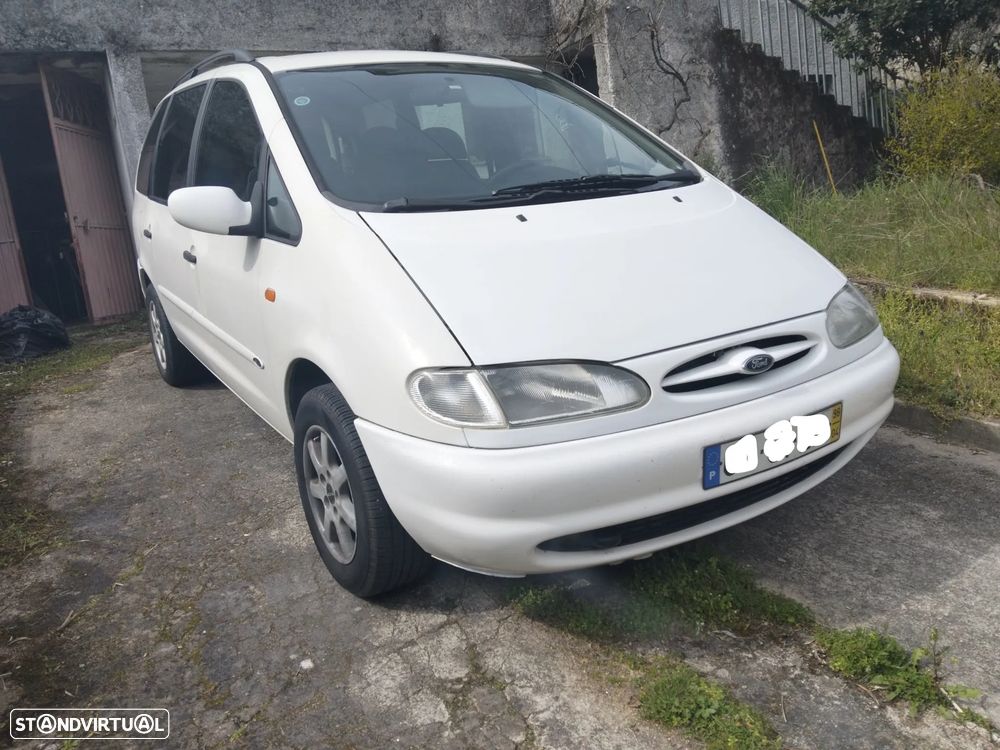 Ford Galaxy - 20