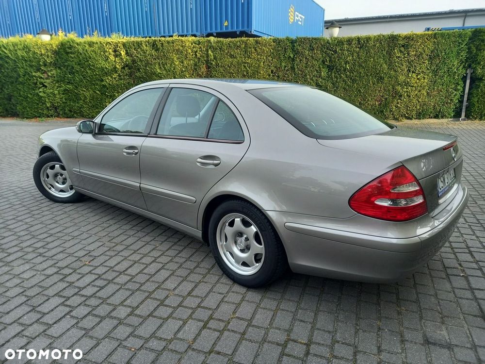 Mercedes-Benz Klasa E - 5