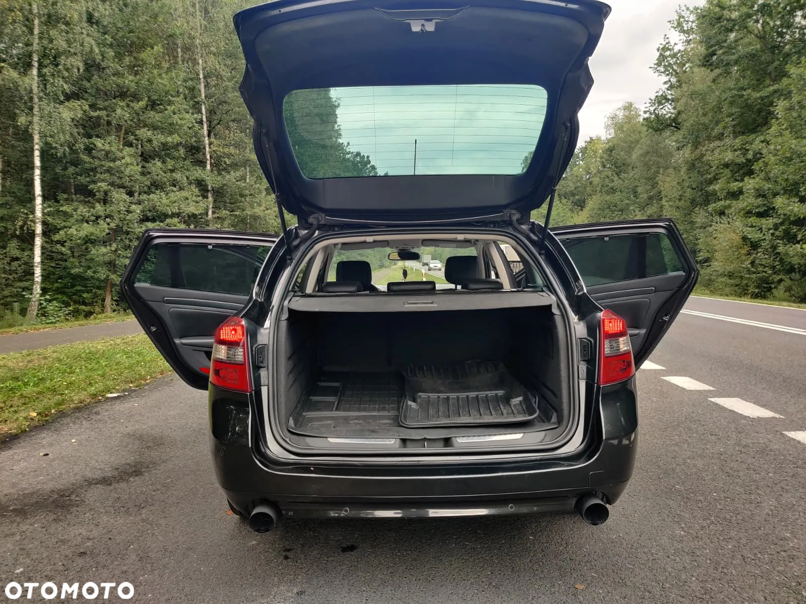 Renault Laguna 2.0 dCi Bose Edition ESM - 14