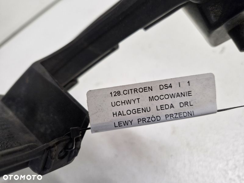 ds4 1 i uchwyt mocowanie halogenu led drl lewy przód lewe kratka 9670743080 - 5