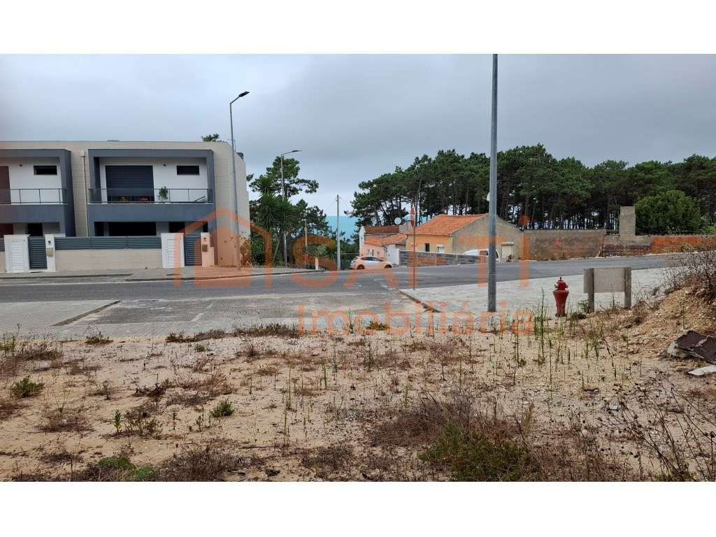 Terreno Urbano - Grande imagem: 2/10