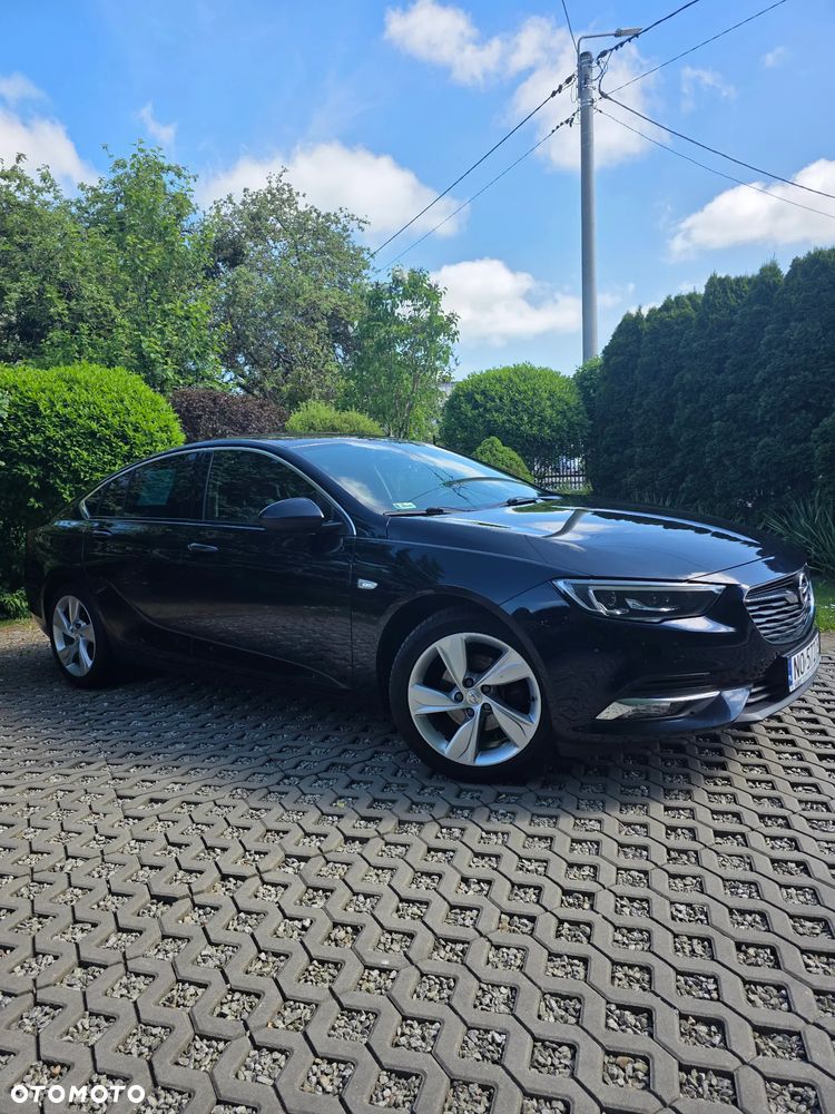 Opel Insignia 1.5 T Elite S&S - 11