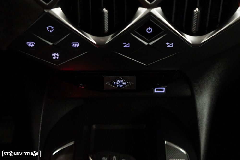 DS DS3 1.2 PureTech Performance Line - 24