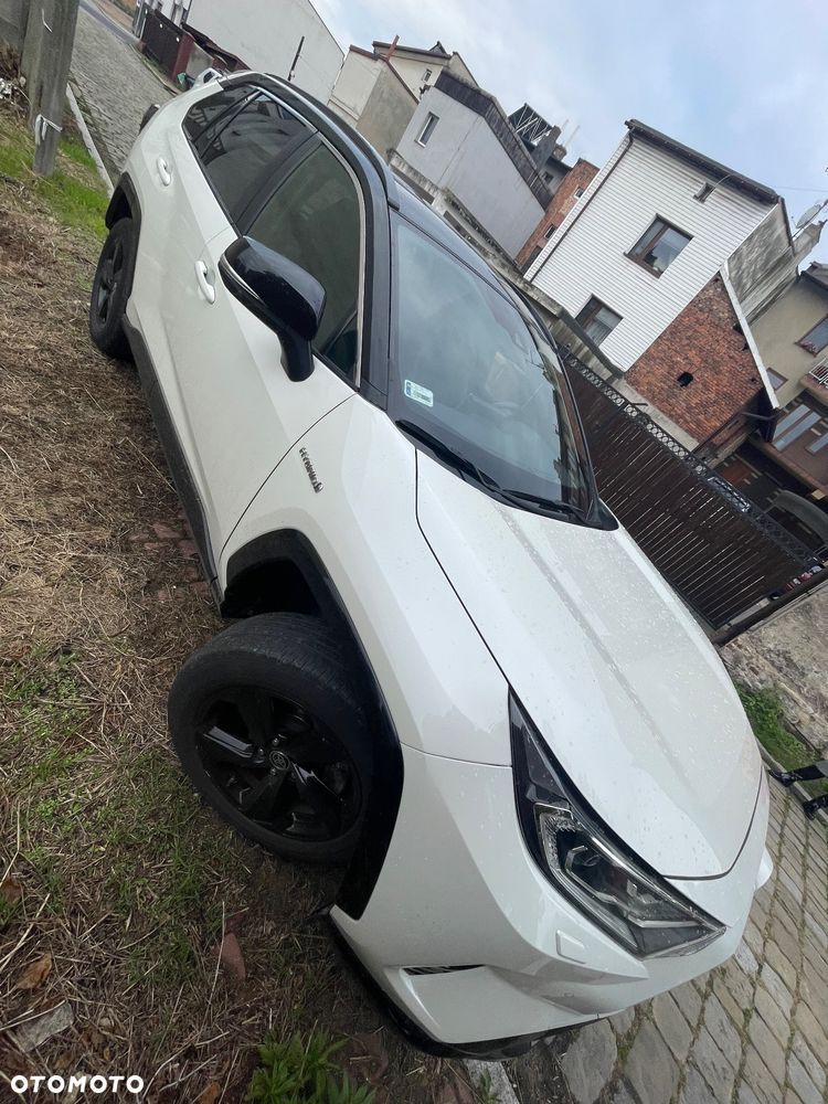 Toyota RAV4 - 4