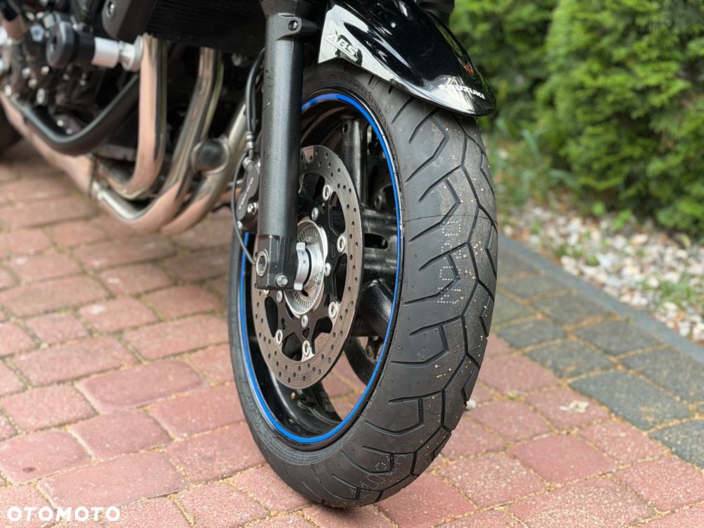 Suzuki Bandit - 22