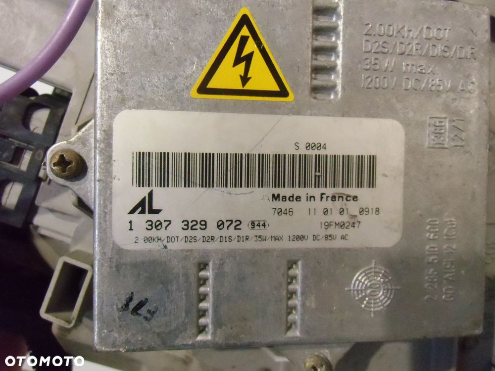 LAMPA LAMPY REFLEKTOR XENON MERCEDES W203 00 - 04'' KOMPLET - 6