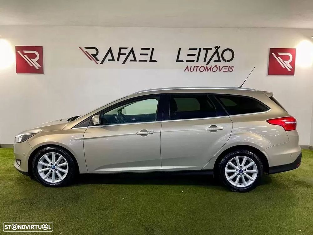 Ford Focus SW 1.5 TDCi Titanium DPS — fotografia 10