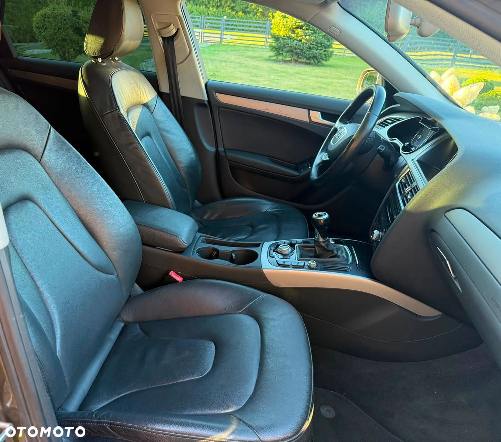 Audi A4 Avant 2.0 TDI - 14