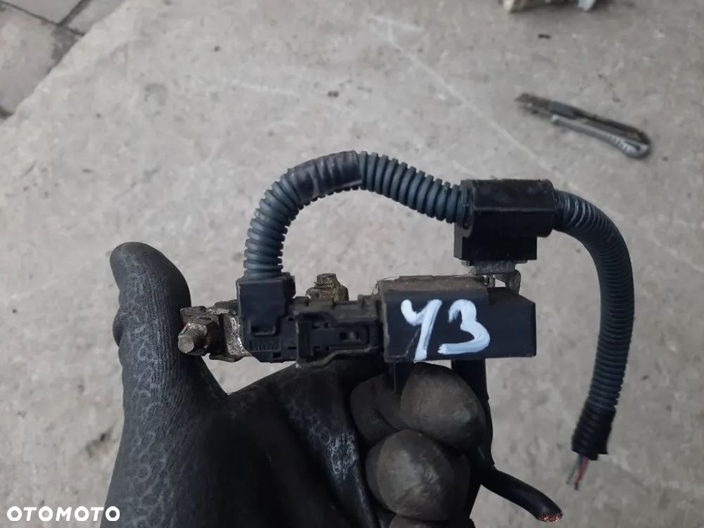 KLEMA PLUSOWA AKUMULATORA TOYOTA YARIS III 2011- - 2