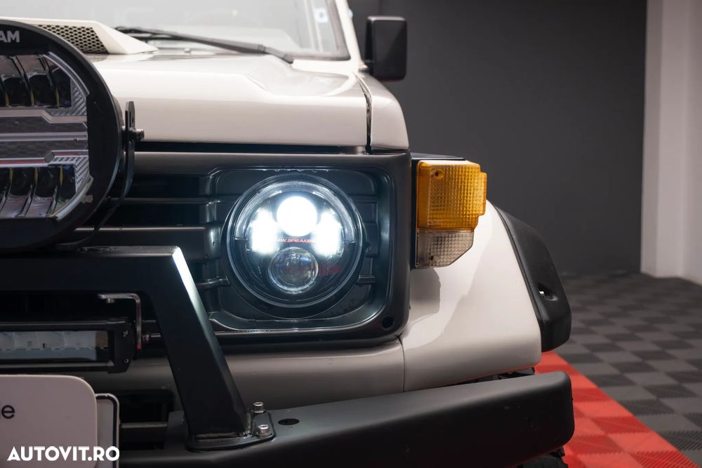 Toyota Land Cruiser - 9