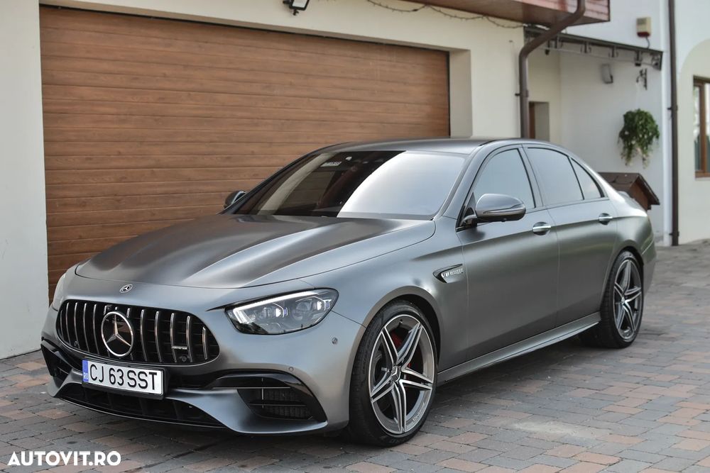 Mercedes-Benz E AMG 63 S 4Matic+ AMG Speedshift MCT-9G - 2