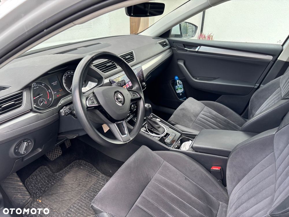 Skoda Superb 2.0 TDI DSG Style - 13