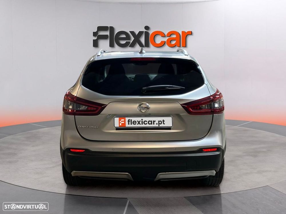 Nissan Qashqai 1.3 DIG-T N-Connecta J18 - 8