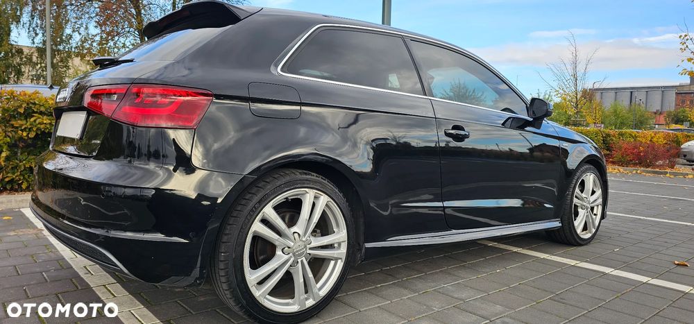 Audi A3 3-drzwiowe 1.8 TFSI Quattro Attraction S tronic - 36