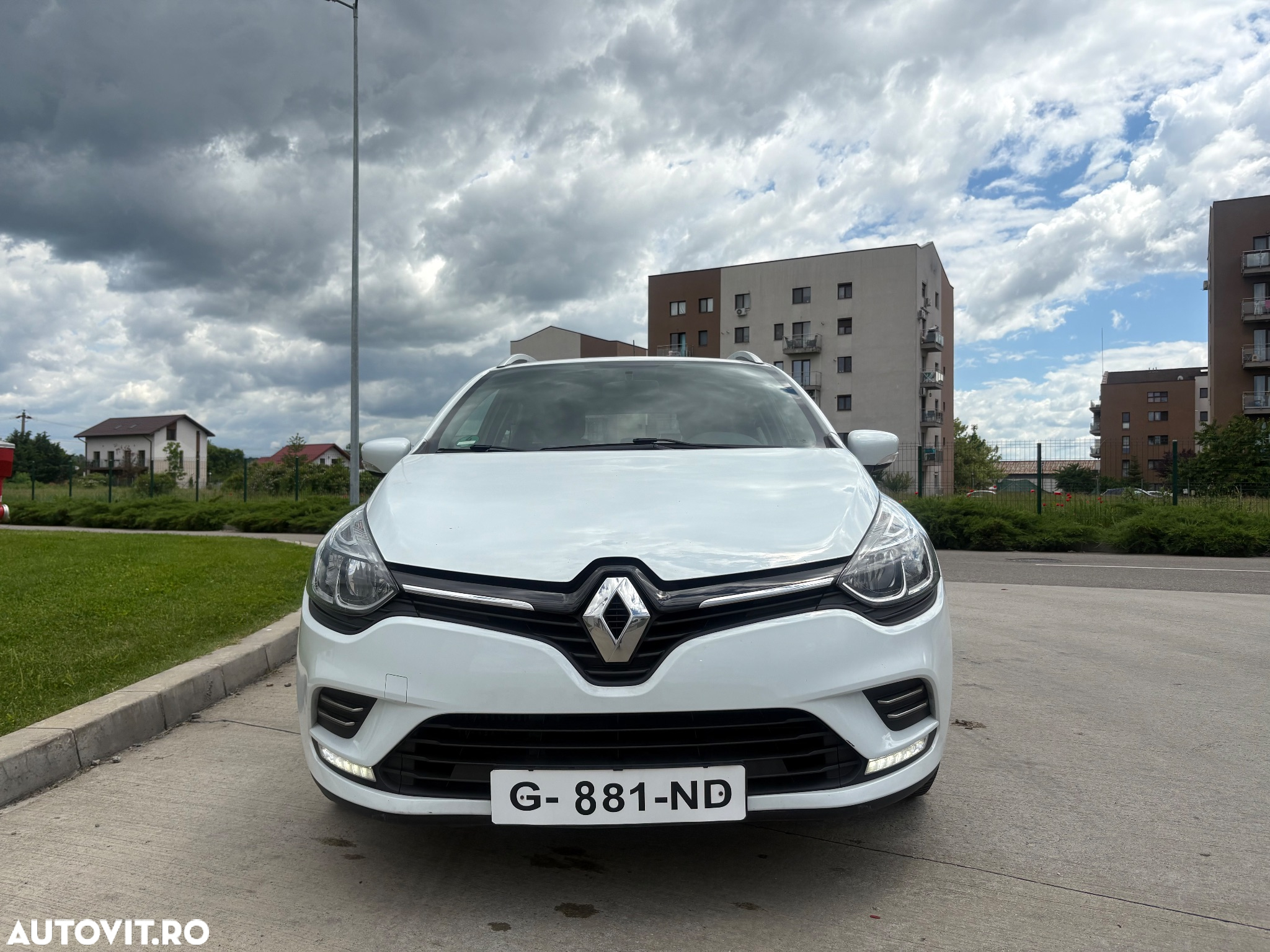 Renault Clio Estate Energy TCe Intens - 20