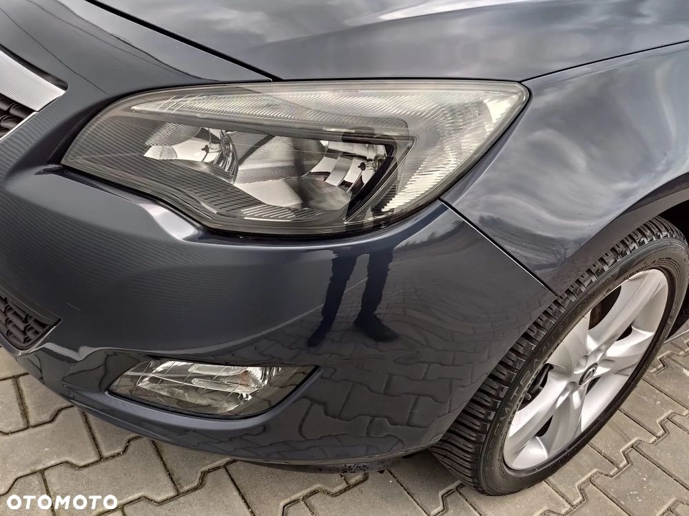 Opel Astra 1.4 Turbo Sport - 23