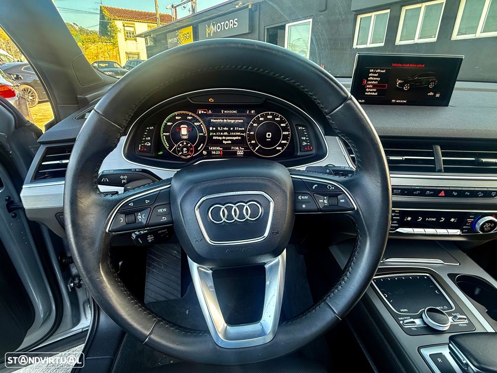 Audi Q7 3.0 TDI e-tron quattro S-line Tiptronic - 17