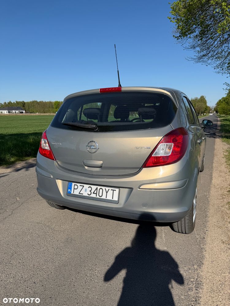 Opel Corsa 1.2 16V 111 - 5