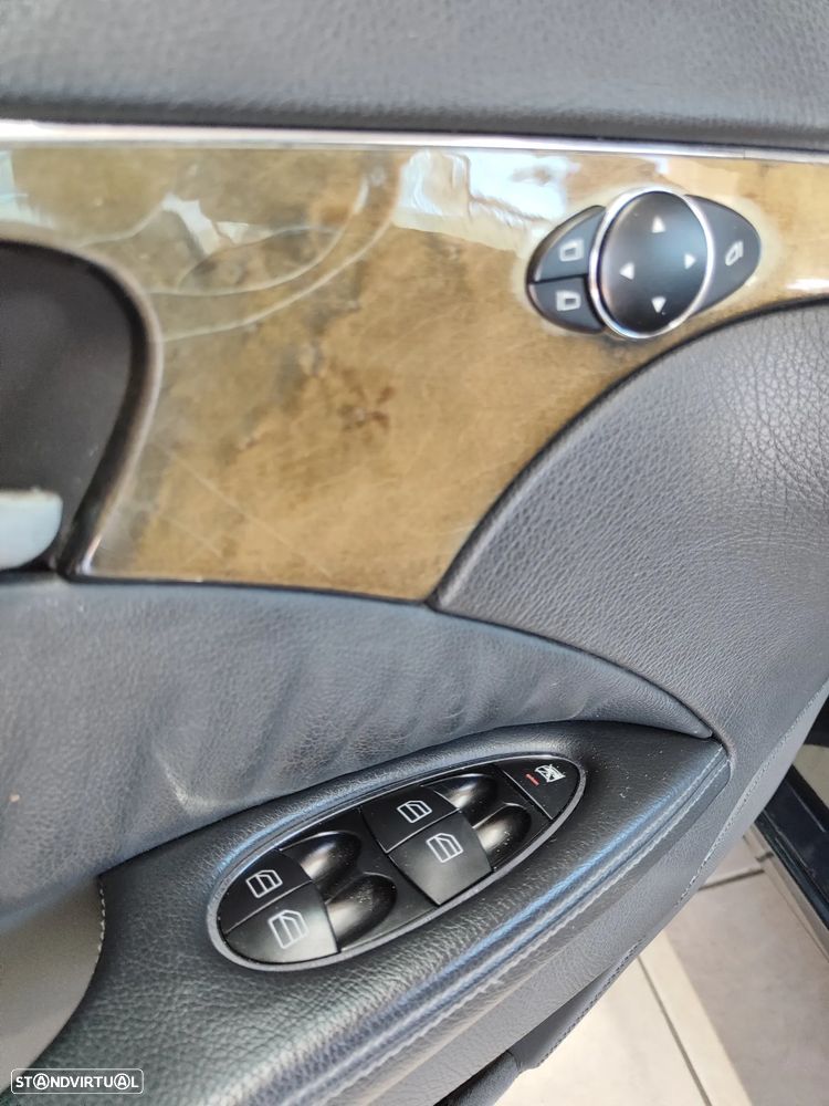 Mercedes-Benz E 220 CDI Avantgarde - 23