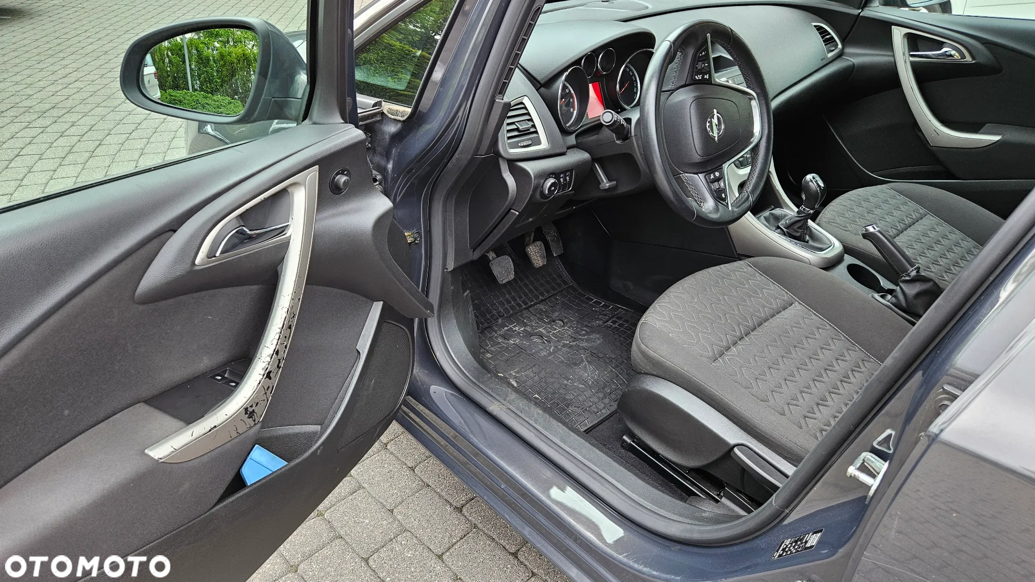 Opel Astra IV 1.6 Active - 9