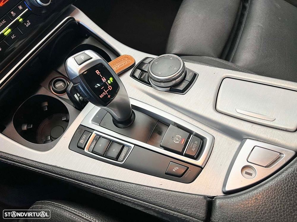 BMW 520 d Line Luxury Auto - 16