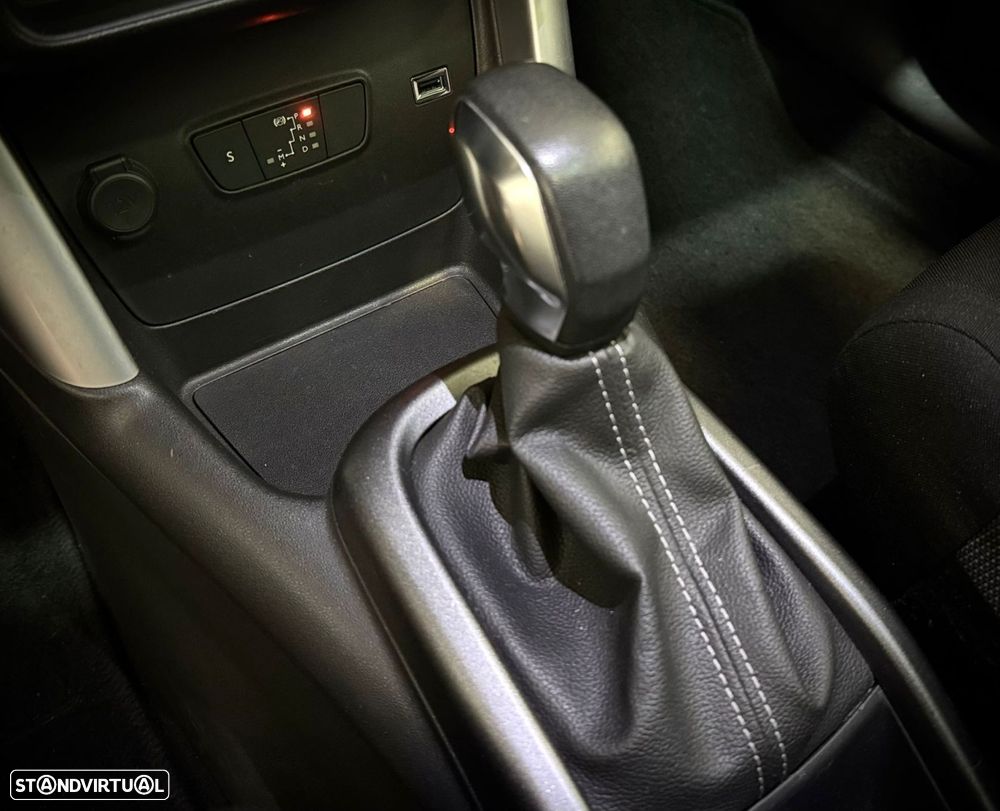 Citroën C3 Aircross 1.2 PureTech Shine EAT6 - 14