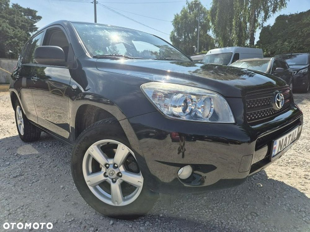Toyota RAV4 - 5