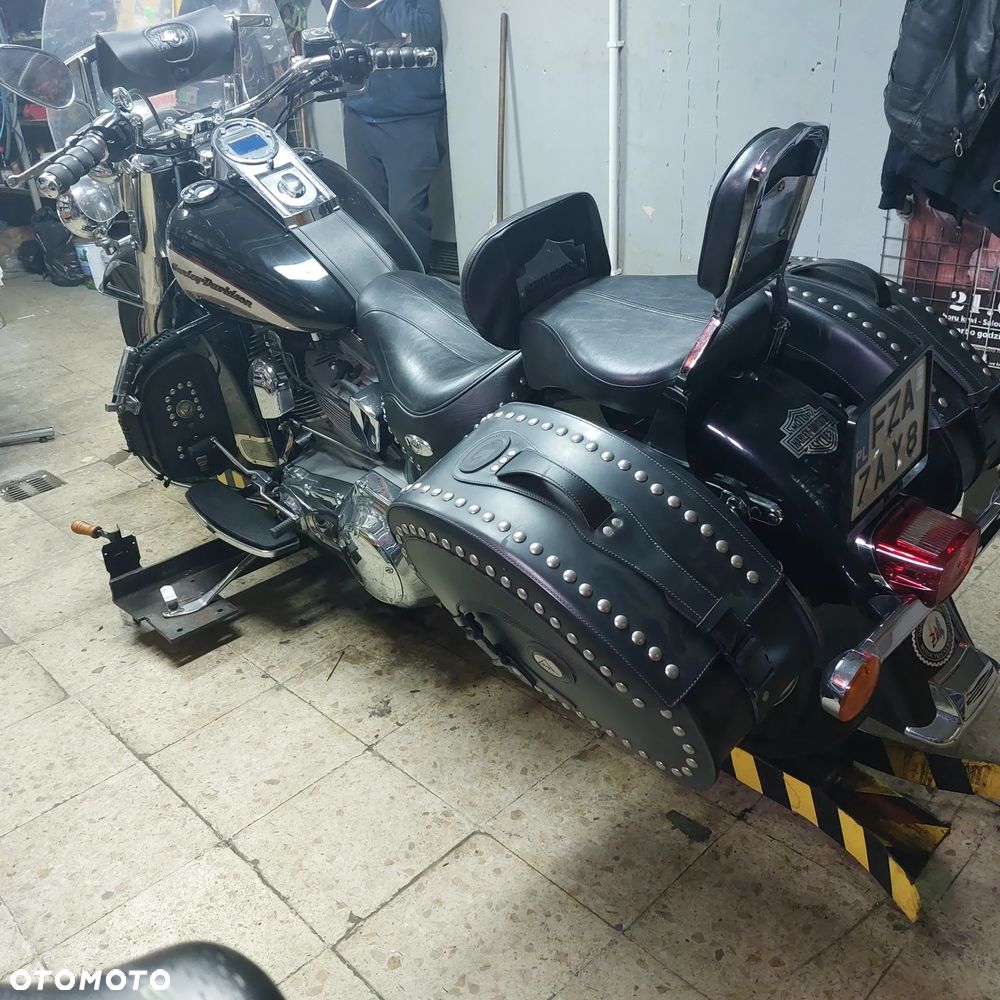 Harley-Davidson Softail Heritage Classic - 4