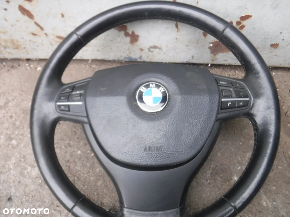 BMW F10 F11  kierownica multifunkcyjna skorzana ladna - 2