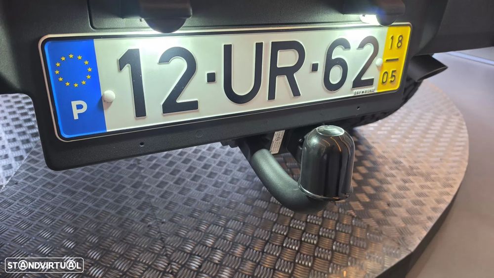 Jeep Wrangler Unlimited 2.8 CRD Sahara AT - 25