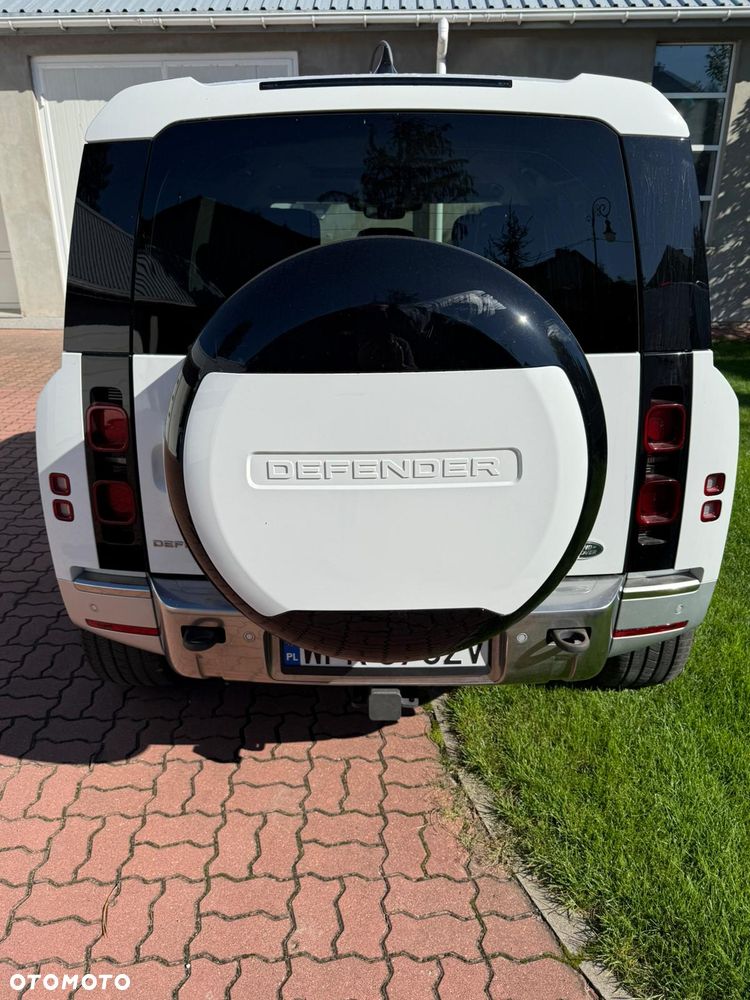 Land Rover Defender 3.0 P400 mHEV SE - 3