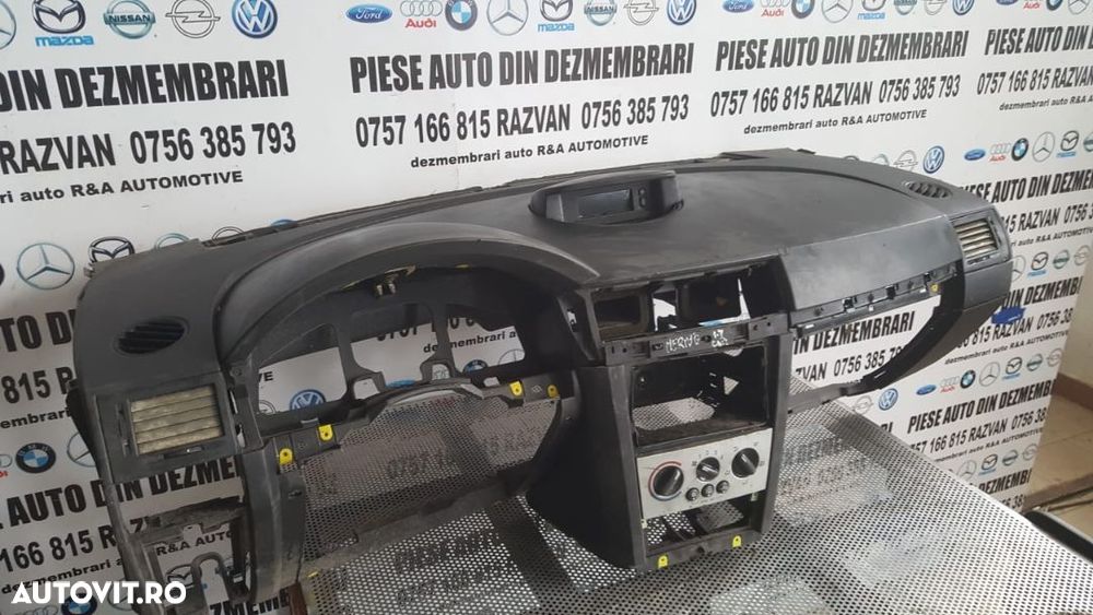 Plansa Bord Opel Meriva A Volan Stanga Livram Oriunde In Tara - 2