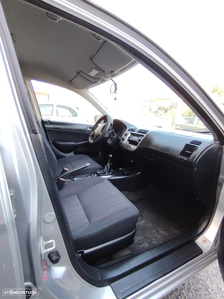 Honda Civic 1.3 IMA - 10